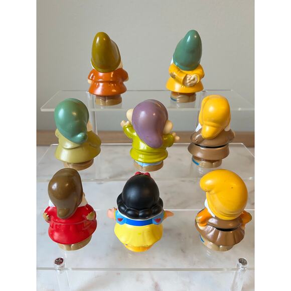 Fisher-Price Little People Disney Snow White & Seven Dwarfs Characters Toy 2012 - Picture 2 of 11